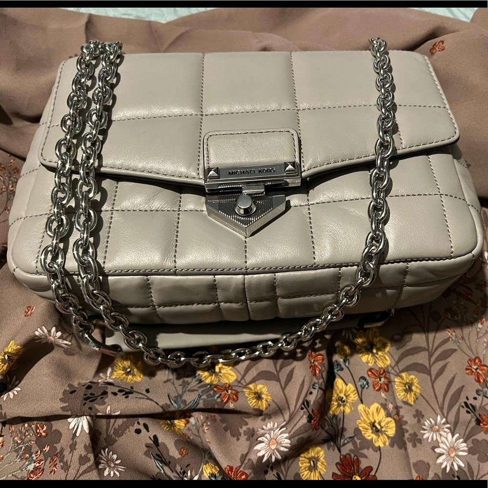 MICHAEL KORS SoHo Extra-Large Quilted Leather Shoulder Bag